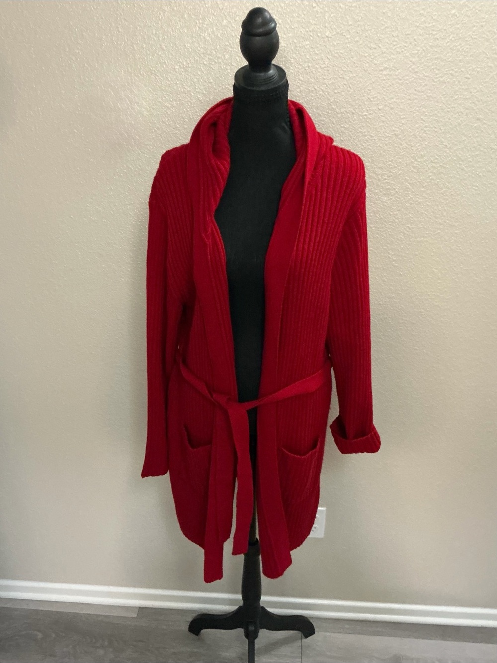 Carolyn Taylor Red Ribbed Open-Front Cardigan with Belt